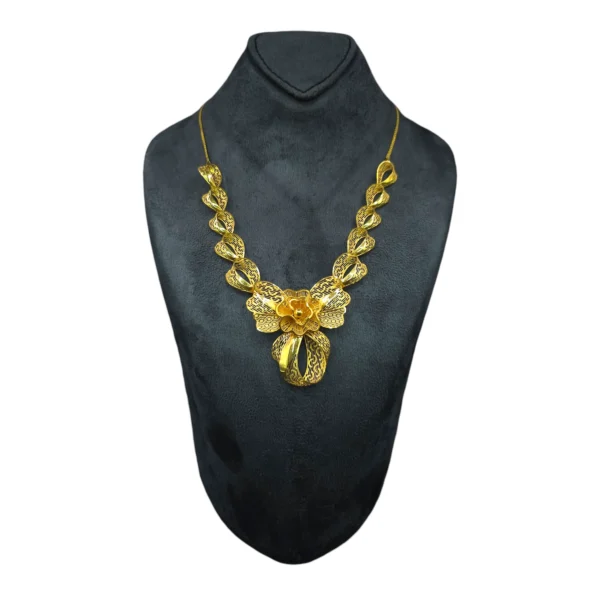 Flower Pear Necklace